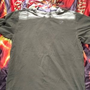 Gymshark over size shirt